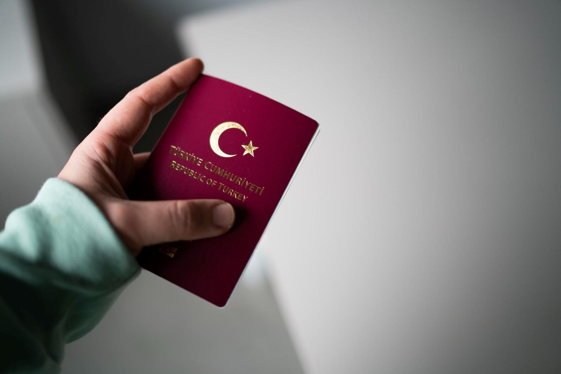 Ikamet – Turkish passport in hand Turkish passport in hand