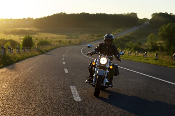 Motorcycle Touring in Türkiye: Routes, Documents, and Insurance for Riders