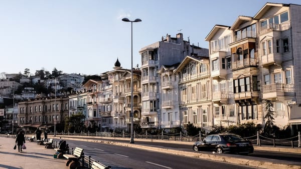 Turkey Closes 781 Neighborhoods to Foreigners, Addresses
