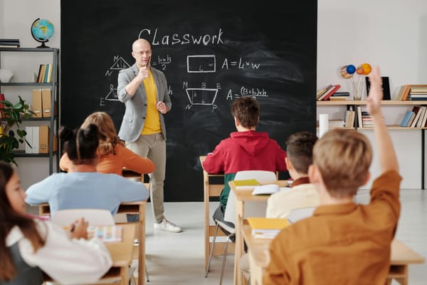 Navigating the Turkish Education System for Expats: A Guide to Schooling Options and Requirements